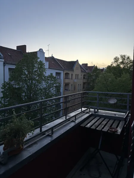 drei Zimmern Zuhause in Berlin-Neukölln — photo 1
